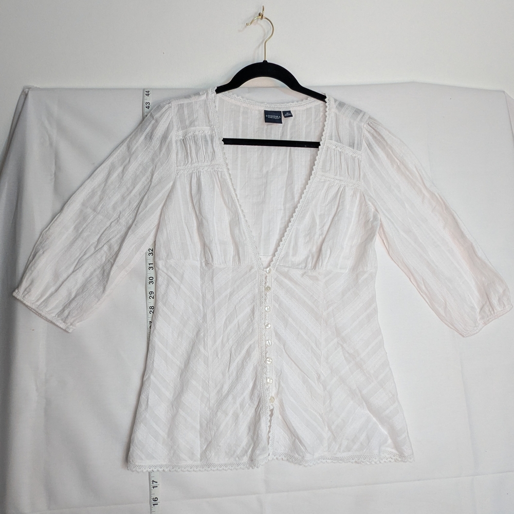 Sonoma White V-Neck Blouse Button Front Medium Fairy Cottagecore Peasant Hippie